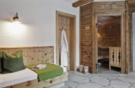 Private Spa in the chalet