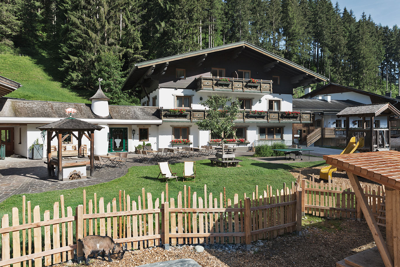 Haupthaus mit Ferienwohnungen