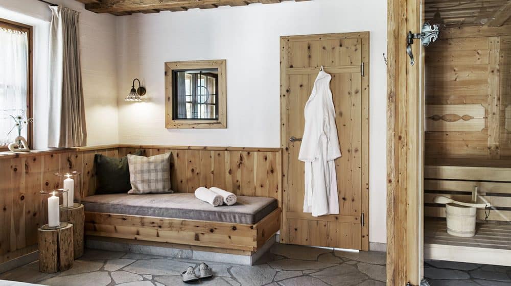 Holiday village Holzleb'n chalet with sauna