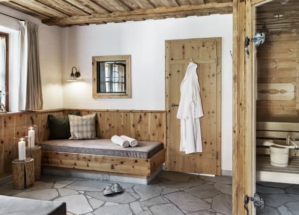 boot Atlas politicus ❥ Holzleb'n | Wellness Chalets in Gorßarltal Austria ❥