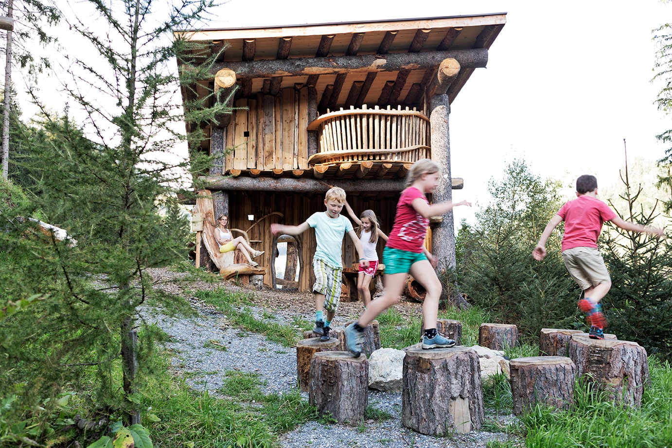 Waldspielplatz im Feriendorf