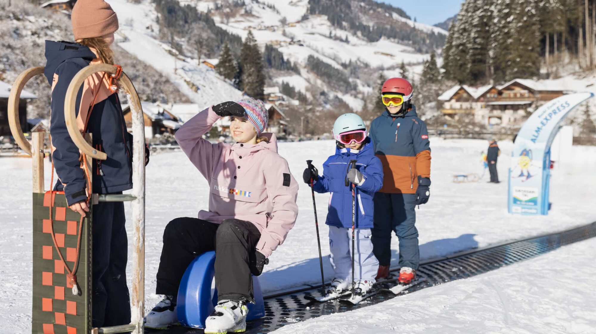 Erlebniswiese im Schnee mit Zauberteppich